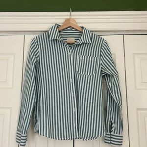 Sézane Tomboy Shirt size 6 (European size 38), Ecru Green Stripes